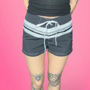 Vintage 90s Y2K beach shorts